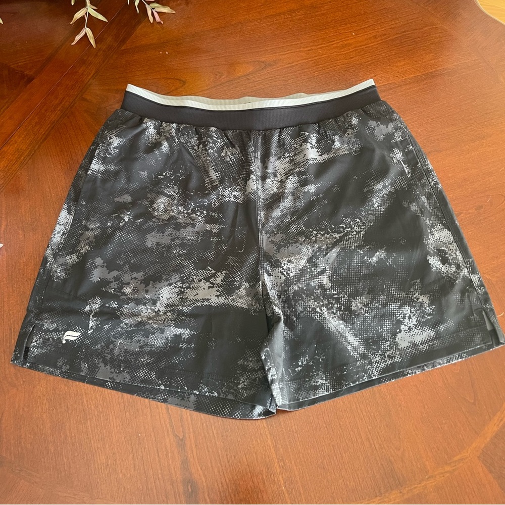Fabletics The 5” Fundamental Short ll Lined NWT
